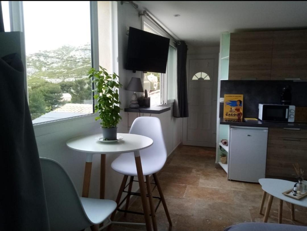 Studio D'Environ 20M2, Piscine, Vue Mer, Pour 2 Personnes Marseille Exterior photo